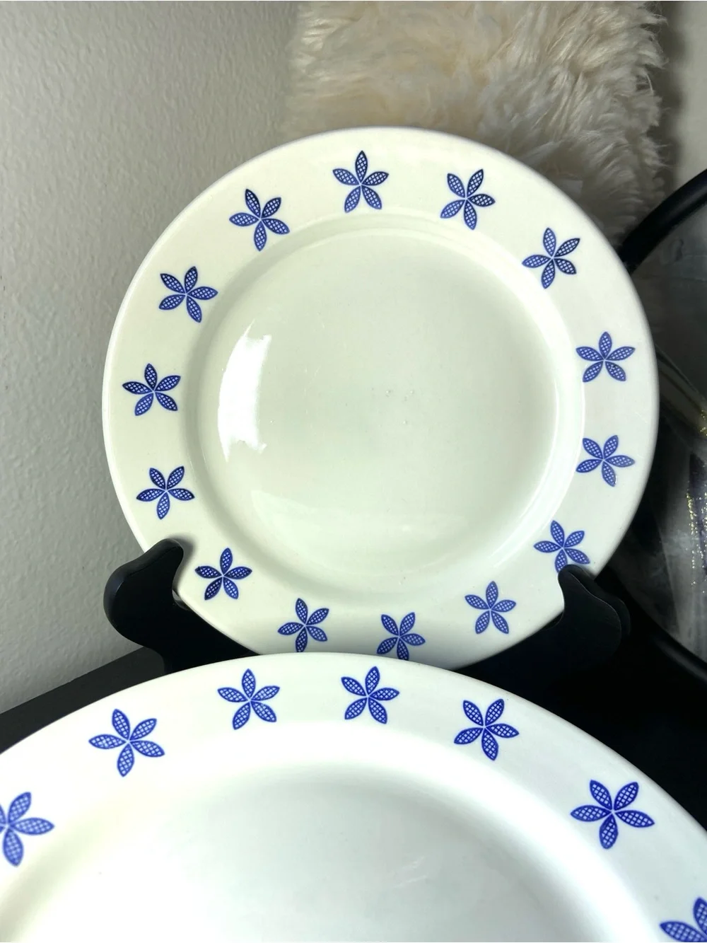 IKEA Blue Flowers White 8” Set Of 6 Salad Plates 17277 Ceramic Russia Vintage